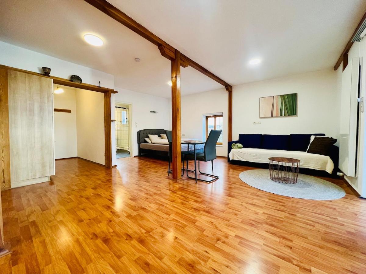 Mainbernheim Altstadt Apartment Mit Terrasse מראה חיצוני תמונה